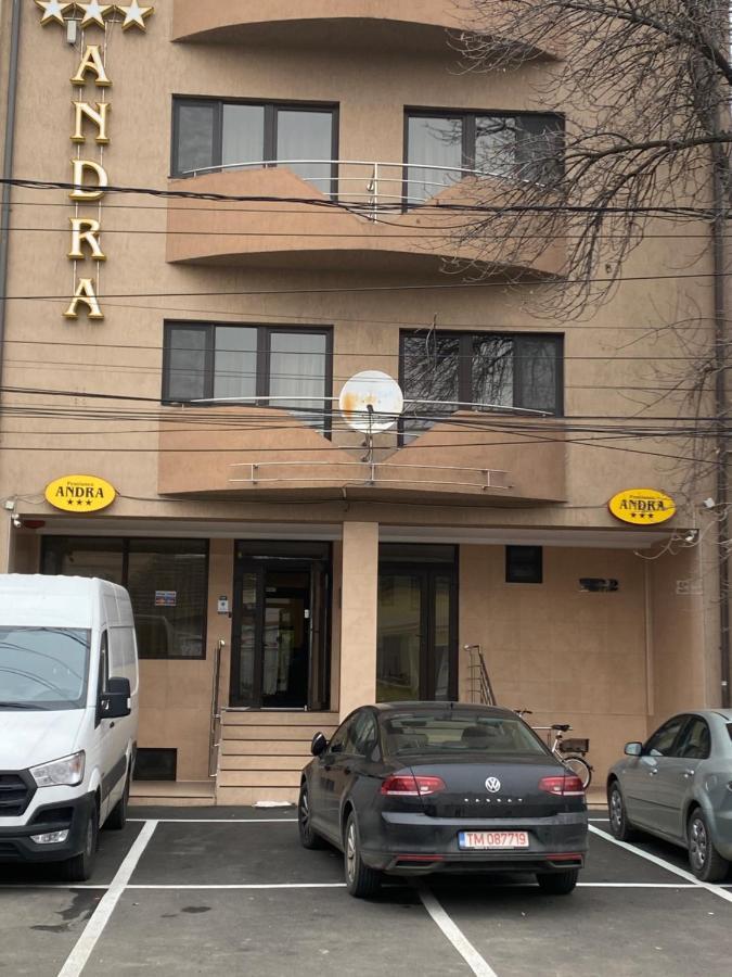 Pensiunea Andra Τιμισοάρα Εξωτερικό φωτογραφία